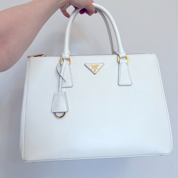 Prada Galleria Saffiano Leather Bag - Picture 9 of 10